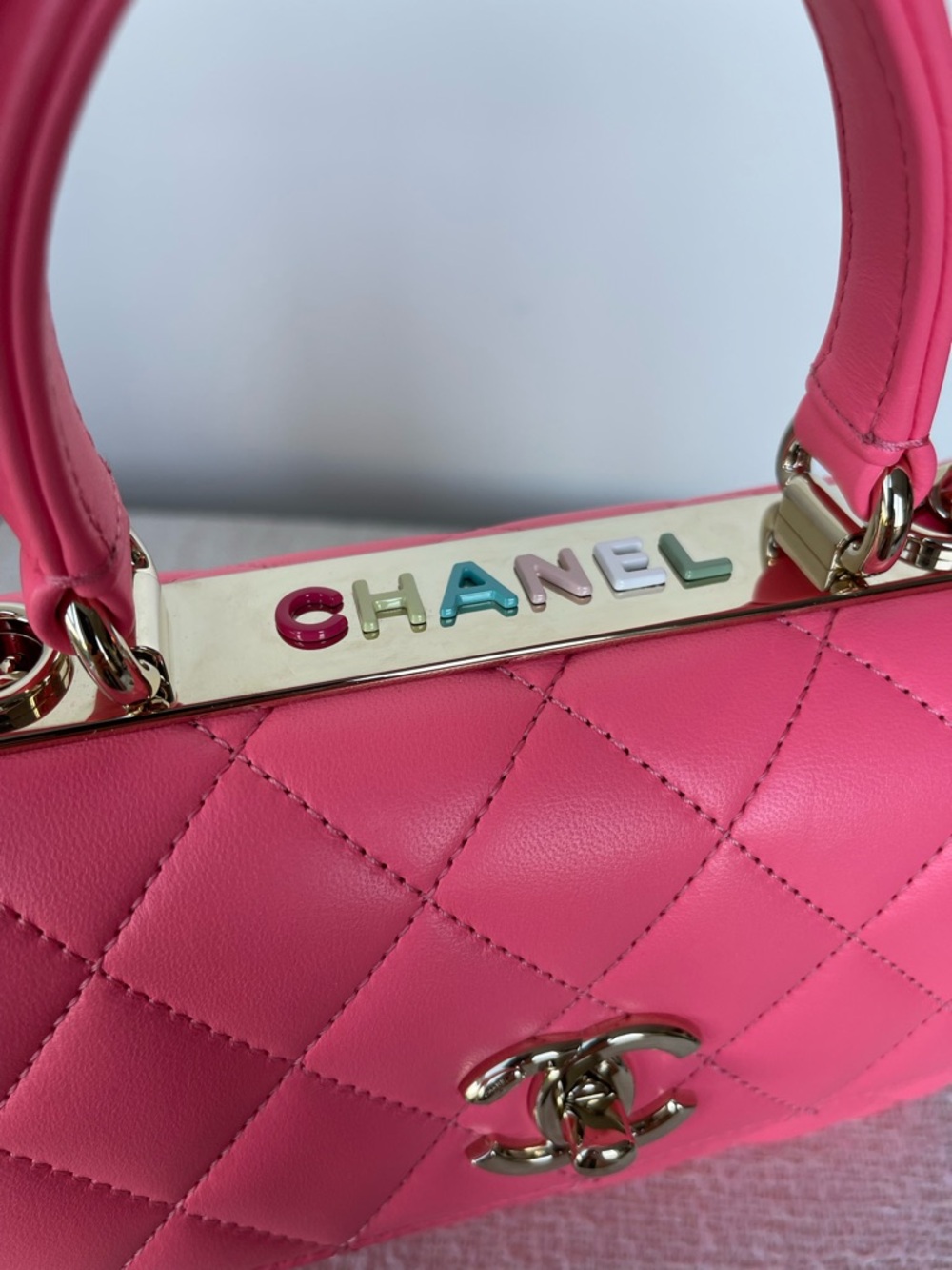 Chanel Mini Quilted Flap Bag Crossbody Top handle Bubblegum-Coral Pink RARE - Picture 8 of 15